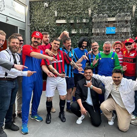 Lion University & Youth Hostel Milano Экстерьер фото